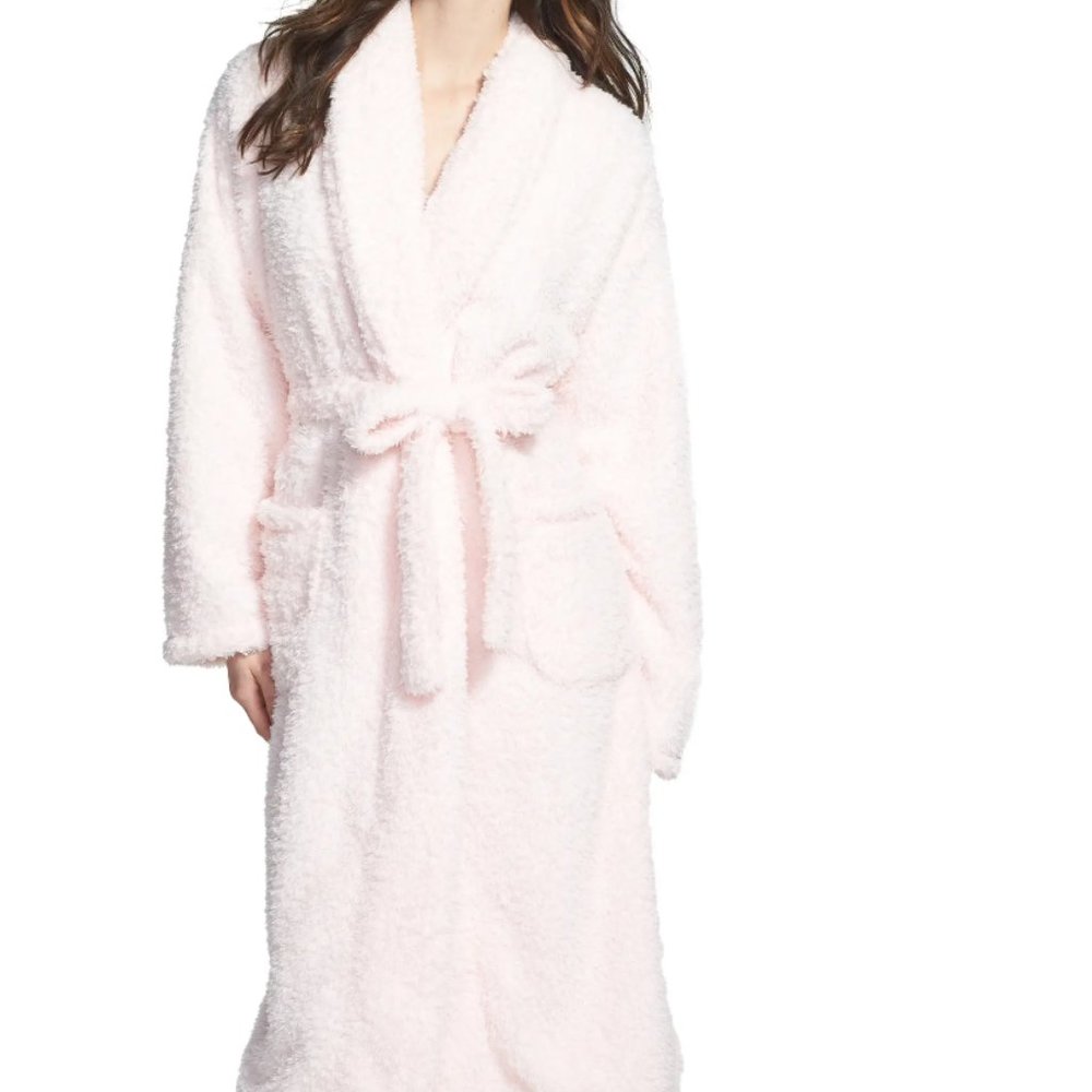 Giraffe at Home Pink Chenille Robe